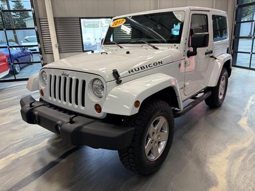 Bright White Clearcoat 2012 Jeep Wrangler Rubicon