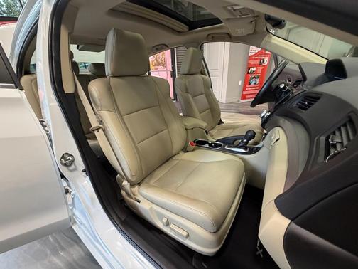 Bellanova White Pearl 2017 Acura ILX 2.4L