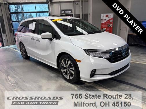 Platinum White Pearl 2022 Honda Odyssey Touring