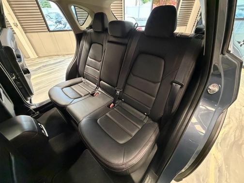 Polymetal Gray 2023 Mazda CX-5 2.5 S Carbon Edition