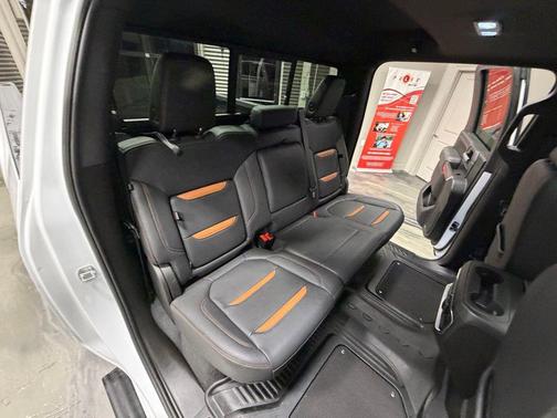 2021 GMC Sierra 2500 AT4