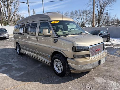 2008 GMC Savana 2500 Base