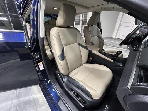 2019 Lexus ES 350 Base