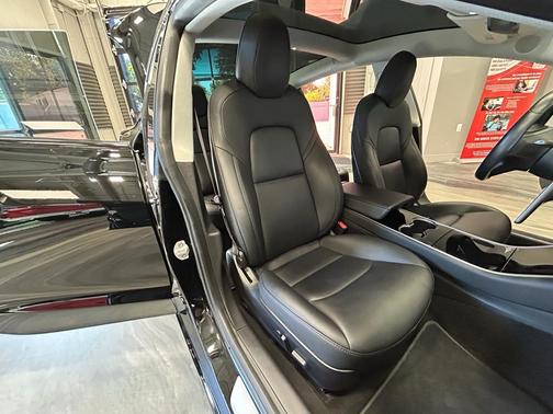 Solid Black 2018 Tesla Model 3 Long Range