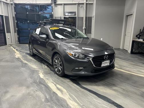2018 Mazda Mazda3 Touring