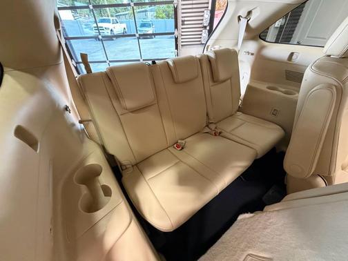 Ooh La La Rouge Mica 2018 Toyota Highlander Limited