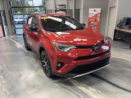 2016 Toyota RAV4 SE