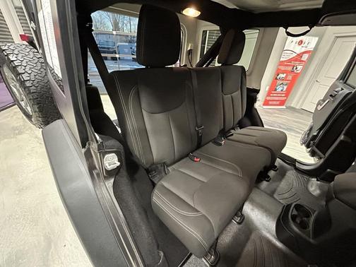 2016 Jeep Wrangler Unlimited Rubicon