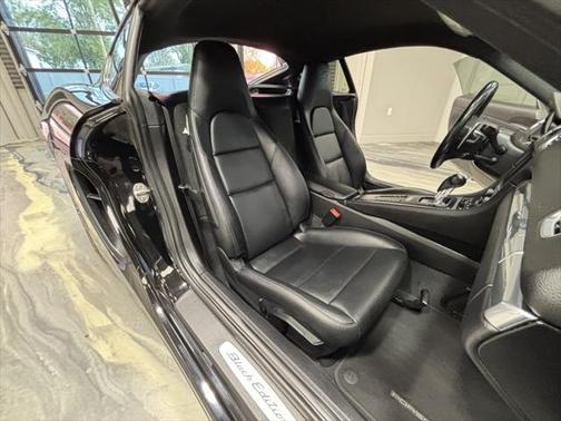 2016 Porsche Cayman Black Edition