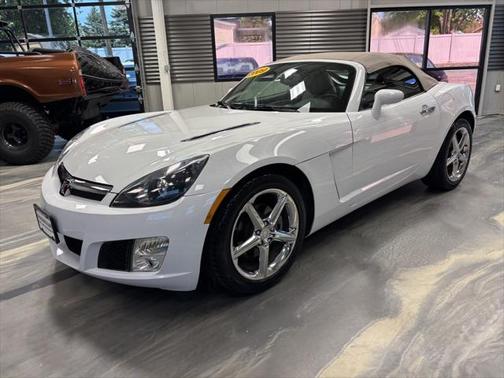2009 Saturn Sky Red Line