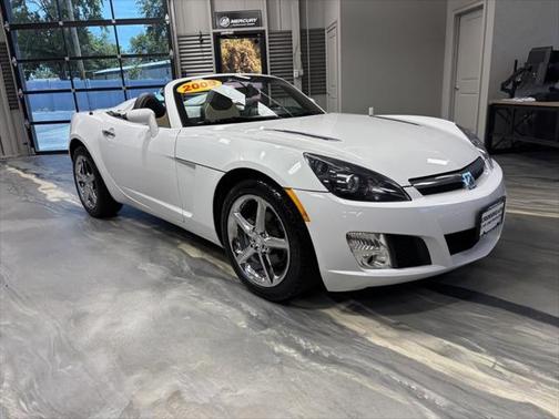 2009 Saturn Sky Red Line