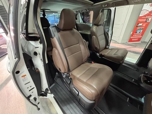 2015 Toyota Sienna Limited