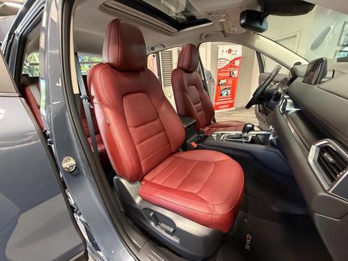 Polymetal Gray Metallic 2024 Mazda CX-5 2.5 S Carbon Edition