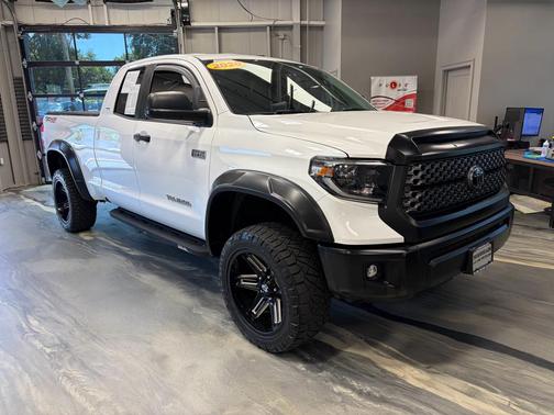 Super White 2020 Toyota Tundra SR5