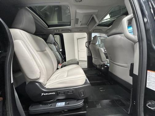 2015 Toyota Sienna Limited