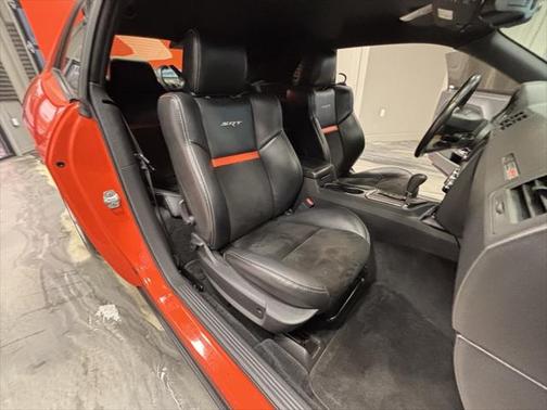 2009 Dodge Challenger SRT8