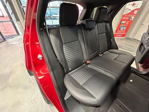 2023 Land Rover Discovery Sport SE