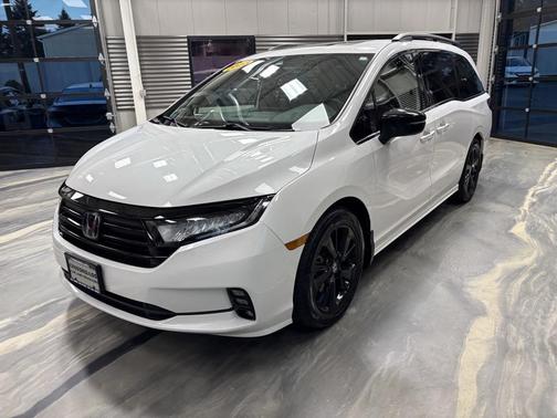 2023 Honda Odyssey Sport