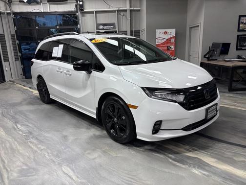 2023 Honda Odyssey Sport