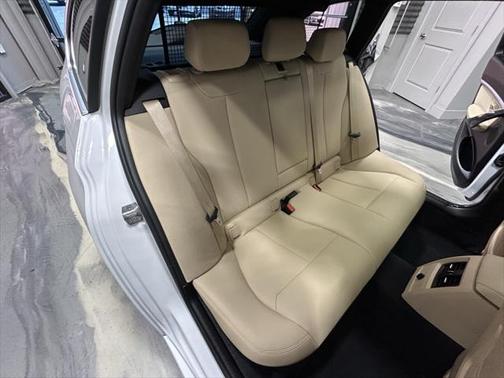 2018 BMW 330 xDrive