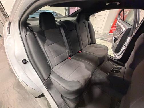 2018 Ford Taurus SEL