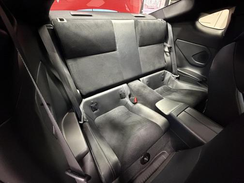 2024 Toyota GR86 Premium