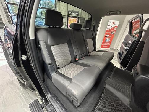 2016 Toyota Tundra SR5