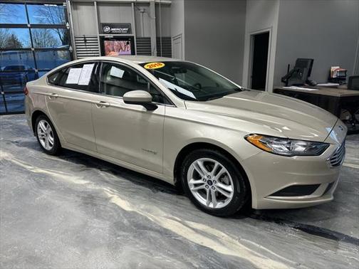 2018 Ford Fusion Hybrid SE
