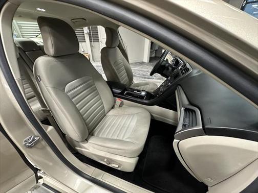 2018 Ford Fusion Hybrid SE