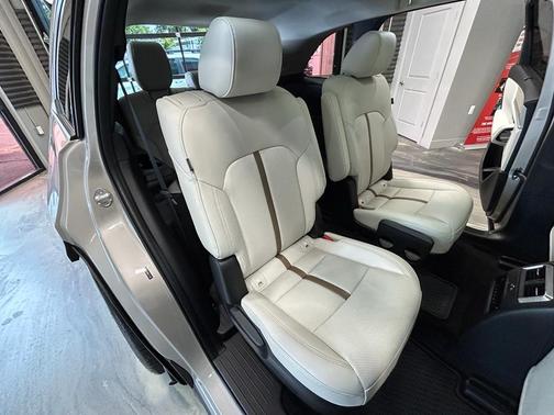 Platinum Quartz 2024 Mazda CX-90 PHEV Premium Plus