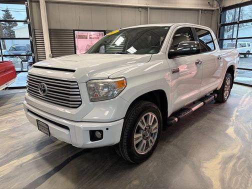 2017 Toyota Tundra Platinum