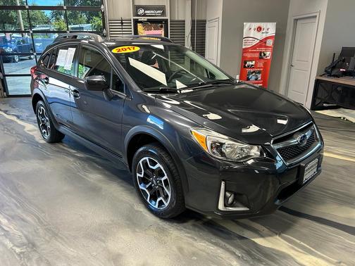 Dark Gray Metallic 2017 Subaru Crosstrek 2.0i Premium