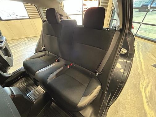 Dark Gray Metallic 2017 Subaru Crosstrek 2.0i Premium