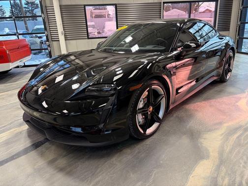 2021 Porsche Taycan 4S