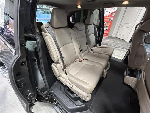2018 Honda Odyssey Elite