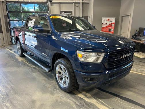 Patriot Blue Pearlcoat 2020 RAM 1500 Big Horn/Lone Star