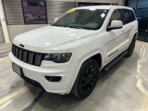 2019 Jeep Grand Cherokee Altitude