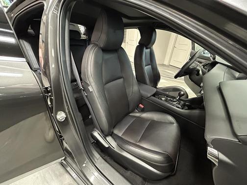 2021 Mazda Mazda3 FWD w/Premium Package