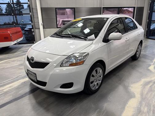 2009 Toyota Yaris S