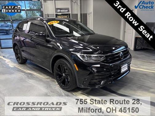 2024 Volkswagen Tiguan 2.0T SE R-Line Black