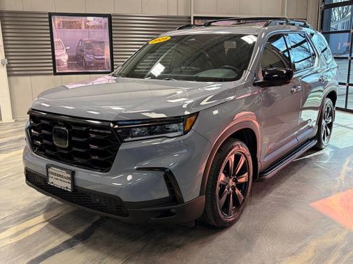 2025 Honda Pilot Black Edition