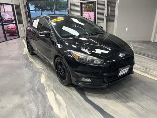 2017 Ford Focus ST ST