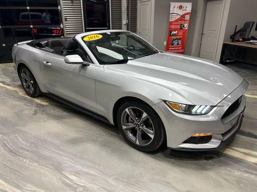 Ingot Silver Metallic 2016 Ford Mustang V6