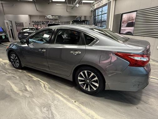 2016 Nissan Altima 2.5 SV