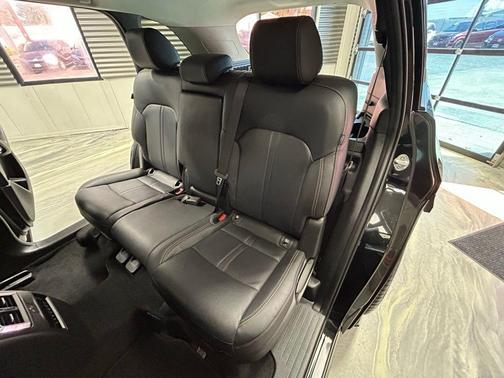 Jet Black 2025 Mazda CX-70 3.3 Turbo Preferred Package