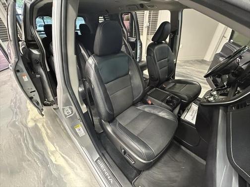 2017 Toyota Sienna SE Premium