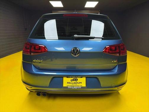 2015 Volkswagen Golf Auto TSI SE