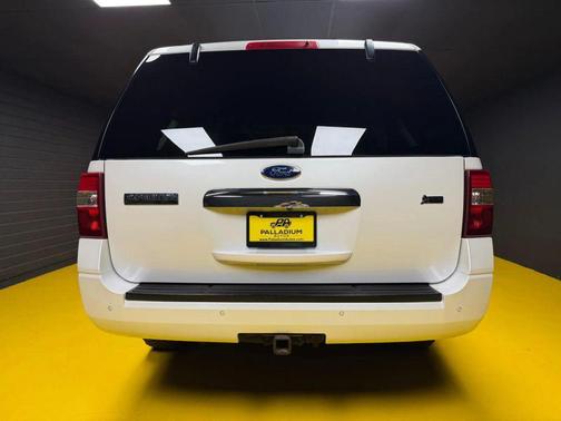 White 2011 Ford Expedition EL Limited