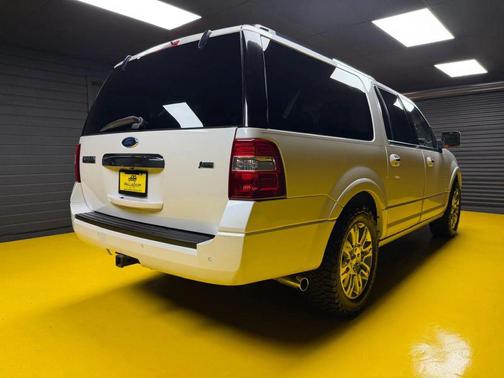 White 2011 Ford Expedition EL Limited