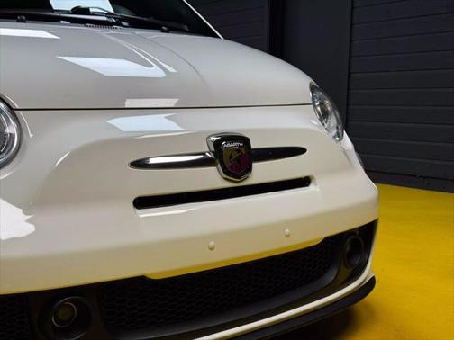 2012 FIAT 500 Abarth